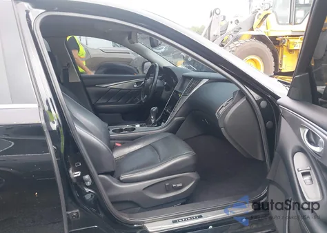 2014 Infiniti Q50 Premium z USA, uszkodzony, nr VIN JN1BV7AP1EM677429